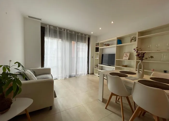 Taima Flats 3 لقنت